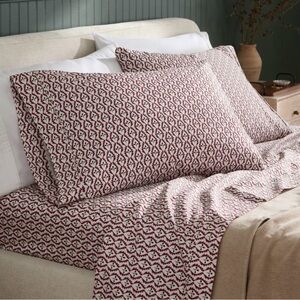 Full 400 Thread Count
Christmas Holiday
Performance Sheet Set
Woodblock Leaf